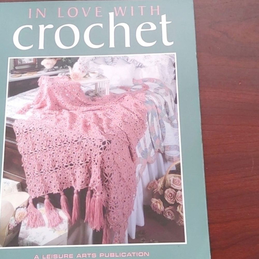 Crochet pattern book - Picture 4 of 9